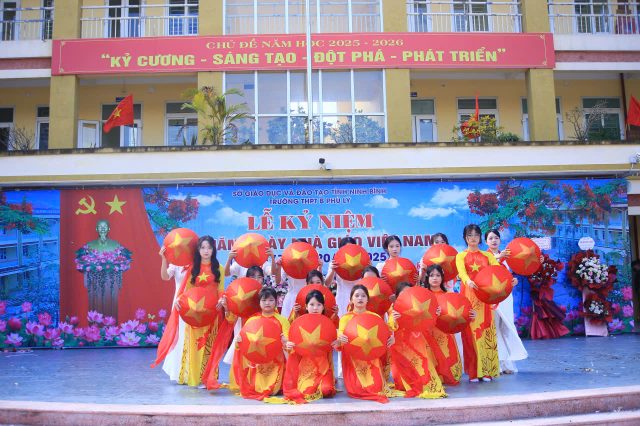 Kênh Youtube Hoạt động của Đoàn trường